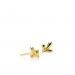 Embrace øreringe i guld med et bladmotiv fra Izabel Camille.